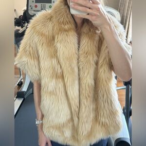 Kristina Ti short sleeve faux fur in beige